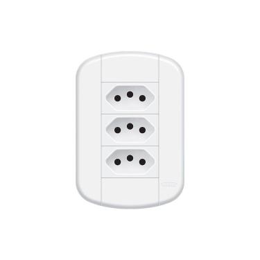 Imagem de Tomada Tripla Fame Blanc+ 2p+t 20a Com Placa 4x2 Branca