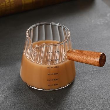 Imagem de Copo medidor de café expresso de vidro – Textura nervurada com bico em forma de V, copo de café expresso transparente durável para preparação precisa de café e espuma de leite