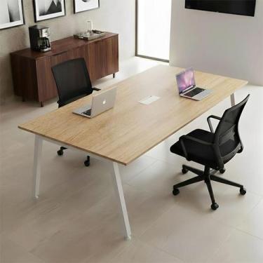 Imagem de Mesa Reunião Corporativa 6 Lugares 210cm x 120cm com Caixa de Tomadas 