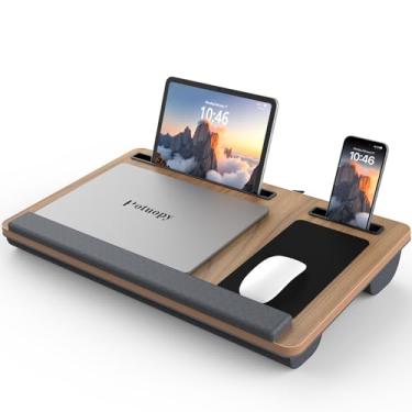 Imagem de Potuopy Mesa de colo – Bandeja para laptop de até 43.2 cm com descanso de pulso, alça portátil, mouse pad fixo, compartimentos para tablet e telefone, suporte de laptop para cama com almofada (grão de