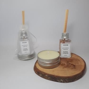 Imagem de Kit 100 peças Aromático Premium, Difusor de Varetas 30ml e Vela Artesanal 20g, para Ambientes até 15m² (Alecrim.)