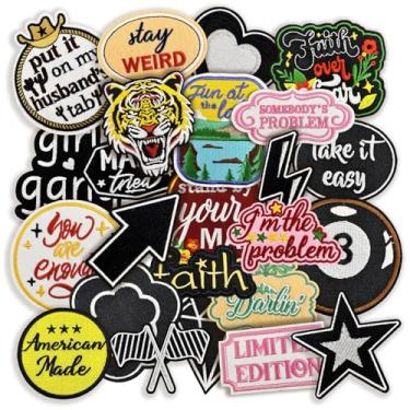 Imagem de 25 peças de adesivos de ferro ocidental para chapéus de caminhoneiro - Emblemas bordados de meme de caubói engraçados - Aplique de humor country para jaquetas jeans e bolsas (designs sortidos)