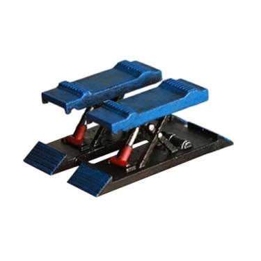 Imagem de Dynwave Diorama em escala 1:64, elevador, paisagismo, garagem, arquitetura, motocicleta, simulação, modelo de manutenção em miniatura