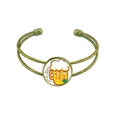 Imagem de Clover Yellow Beer Ireland St.Patrick's Day Bracelete retrô com punho aberto