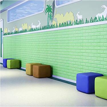 Imagem de QIHANG Papel de parede autoadesivo impermeável tijolo PE adesivo de parede 3D adesivo de parede sala de estar mural quarto TV fundo adesivos decorativos (verde claro)