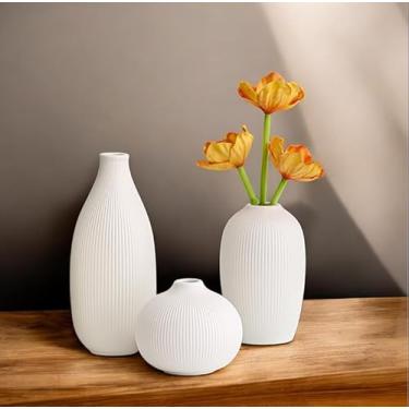 Imagem de Conjunto de 3 vasos de cerâmica branca - pequenos vasos minimalistas modernos para decoração de mesa, prateleira e mesa - vasos de flores estéticos boho para casa, manto, estante de livros (bonito e
