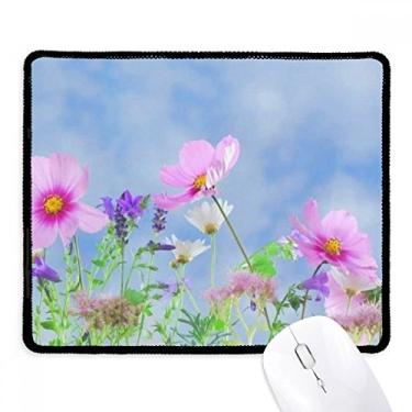 Imagem de Mousepad com fundo azul roxo e flores rosa borda costurada tapete de borracha para jogos