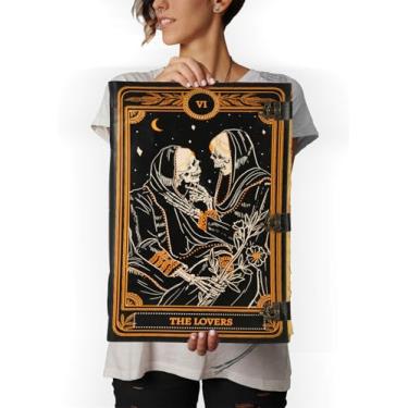 Imagem de TUZECH Livro de feitiços de couro encadernado com borda de baralho, papel Grimório, caderno, espiral, gótico, antigo, livro vintage para homens e mulheres, 55 cm (os amantes)