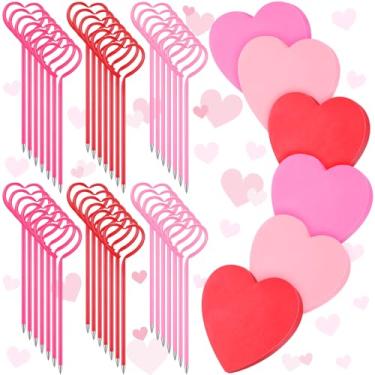 Imagem de Chivertion 48 peças de canetas esferográficas em forma de coração para dia dos namorados com 600 folhas em forma de coração blocos de notas fofos suprimentos de escritório para lembrancinhas de festa