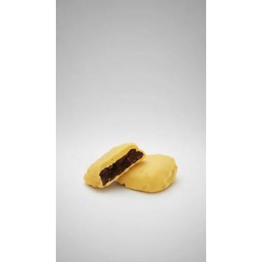Imagem de Biscoito Chocolate Branco Recheio Avelã 84g - Congratulations Store