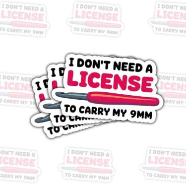 Imagem de Adesivo de 9 mm I Don't Need a License to Carry My de 9 mm - Decalque de vinil engraçado à prova d'água para laptop, garrafa de água, copo - presente para entusiastas de armas, buscadores de humor e