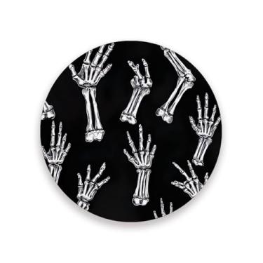 Imagem de JUZIHAI Conjunto de 2 porta-copos de mão de esqueleto de Halloween, porta-copos redondos de pedra de cerâmica absorvente de 9 cm com base de cortiça, tapete de proteção de mesa para cozinha, bar