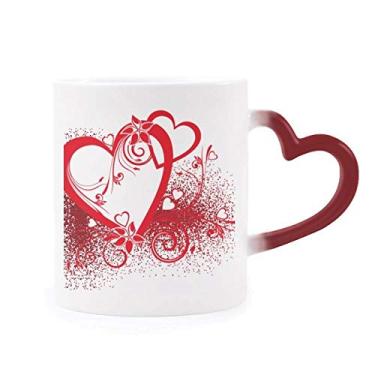Imagem de Caneca branca vermelha com corações flores Dia dos Namorados sensível ao calor Caneca vermelha que muda de cor