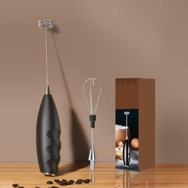 Imagem de Espumador de leite, batedor duplo, máquina de espuma portátil 2 em 1, batedeira de ovos elétrica removível para matcha, cafeteria, latte, agitadores, conjunto de acessórios essenciais de cozinha