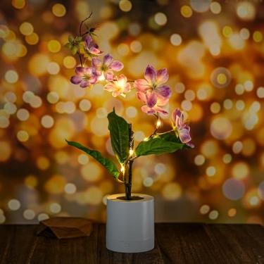 Imagem de WSYEAR Vaso de flores de LED jasmim artificial roxo - decoração floral iluminada para casamento, Natal, decoração de casa, luz noturna para banheiro, cozinha, escritório, sala de estar, decoração de