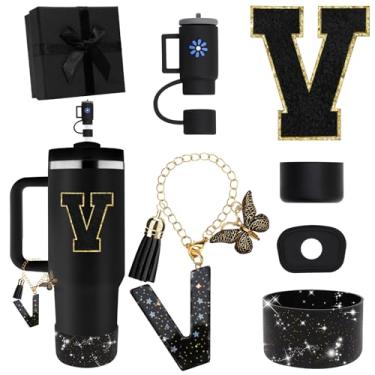 Imagem de Miglaja Acessórios pretos para copos Stanley 850.5 g 1,134.0 g, todos os acessórios caixa de presente contêm topo de palha de flor, bota de silicone, adesivos de letras e pingentes, conjunto de tampa