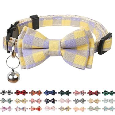 Imagem de BANMODER Coleira de gato Breakaway com linda gravata borboleta e sino, estampas personalizadas de xadrez e flores, 1 ou 2 pacotes de presente para coleiras ajustáveis de segurança para gatinhos (xadrez amarelo/azul)