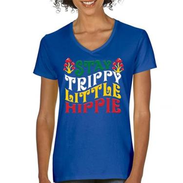 Imagem de Camiseta feminina Stay Trippy Little Hippie Puff com decote em V Hippies Vintage Peace Love Happiness Retro 70s Cogumelos, Azul, GG