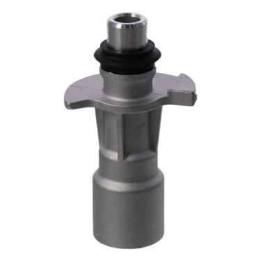 Imagem de BYOBYO Conector de entrada do refrigerador de óleo do motor de alumínio atualizado, LR030593 C2Z18658 LR028136 LR011997 Peças de acessórios de carro para Land Rover Sport LR4, para Range Rover