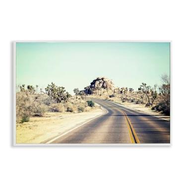 Imagem de Stupell Industries Road Trip Joshua Tree Park Arte giclée emoldurada preta, design por Joseph S Giacalone, 16 x 24
