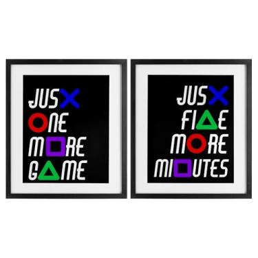 Imagem de Stupell Industries Conjunto de 2 peças de impressão emoldurada preta com símbolos de botão Gamer, design de Kim Allen, 40,6 x 33,5 cm