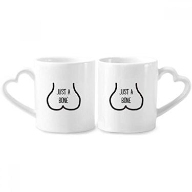 Imagem de Just Bone Conjunto de canecas de porcelana para casais com desenho engraçado e alça de coração