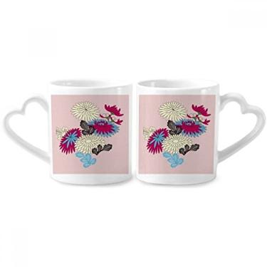Imagem de Conjunto de canecas de porcelana para casal rosa com pintura de cultura japonesa e alça de coração