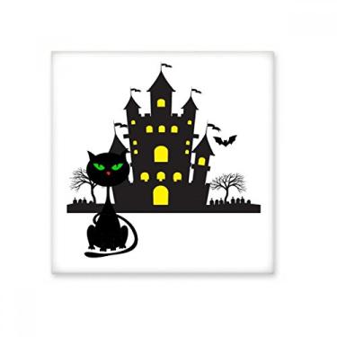 Imagem de Azulejo de cerâmica brilhante castelo sombrio Halloween com pedra adornada tijolo vitrificado