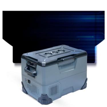 Imagem de Geladeira Portátil Maxiclima Xforce - Refrigeração Eficiente Quadrivolt - Design Premium (Cinza, 46L)