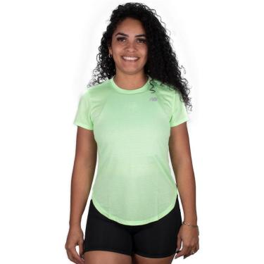 Imagem de Camisa New Balance Accelerate Feminina Verde-Feminino