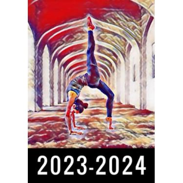 Imagem de 2-Year 2023-2024 Pocket Planner Yoga: Monthly Calendar & Agenda Organizer, Monthly Appointment Book, Jan 2023 Dec 2024 Personal Time Management, ... your next 2 years, Gifts For Yoga lovers.