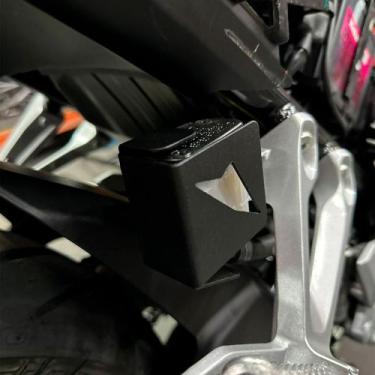 Imagem de Protetor do Reservatório de Freio CB 300 F Twister Bráz - Bráz Acessór