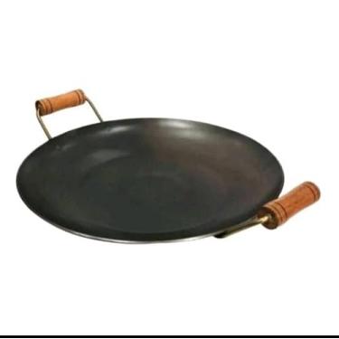 Imagem de Disco De Arado 41cm Ferro Fundido Reforçado Tacho Gourmet Com Alças De Madeira Resistentes