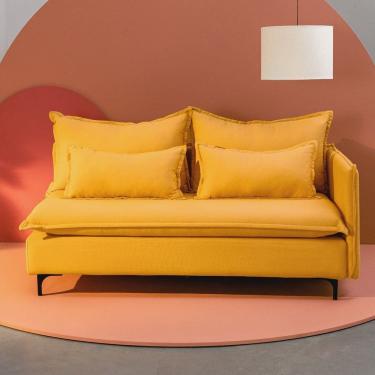 Imagem de Sofá Modular 2 Lugares Braço Lateral Com Pé Metal Sôma CabeCasa MadeiraMadeira Mostarda