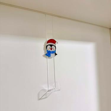 Imagem de Suporte para Guirlanda de Natal, Gancho de Porta com Personagens Natalinos, Conjunto com Pingentes de Boneco de Neve, Papai Noel, Rena e Pinguim (Pinguim - Transparente)
