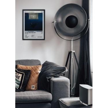 Imagem de Quadro Billie Eilish HIT ME HARD AND SOFT (Light) Com Vidro Tamanho:21