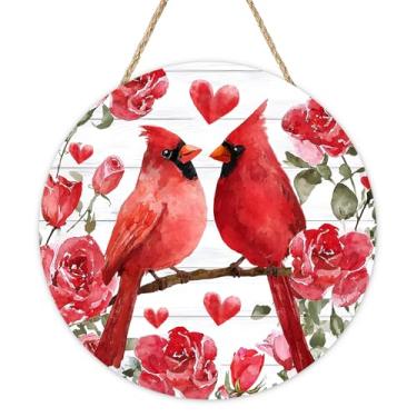 Imagem de Bolisom Placa de porta da frente cardeal para o Dia dos Namorados, pássaros vermelhos, flor rosa, coração, cabide de madeira, varanda, decoração de casa, aniversário romântico, casamento, guirlanda de