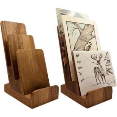 Imagem de Suporte de literatura de madeira de acácia distinto de 3 camadas, suporte de brochura com três dobras, porta-panfletos, expositor de cartão postal e suporte de exibição de madeira de bancada [pacote
