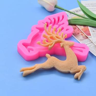 Imagem de Molde de cozimento de Natal, flexível, antiaderente, resistente a altas temperaturas, molde de silicone para bolo, chocolate, doces, fondant artesanatos (cervos e veados de Natal rosa)