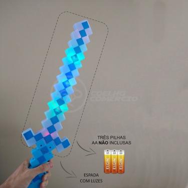 Imagem de Brinquedo Espada Pixel Minecraft 58cm Som E Luz A Pilha Azul