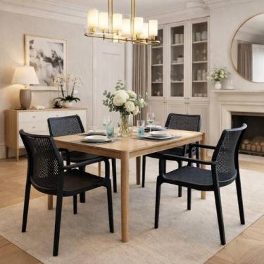Imagem de Kit 4 Poltronas Cadeira com Braço Laryssa Preta Sala Jantar Restaurant