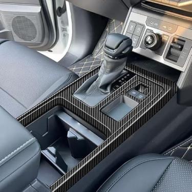 Imagem de Luyhok Acabamento da tampa do painel de mudança de marchas do console central para Toyota Hilux 2026 Acessórios de carro Material ABS Estilo de fibra de carbono (RHD