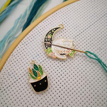 Imagem de Generic Lindo Porta-Agulhas Magnético Em Forma De Gato Lunar Para Ponto Cruz, Porta-Flores, Bordado, Bordado E Acessórios (2 Peças)