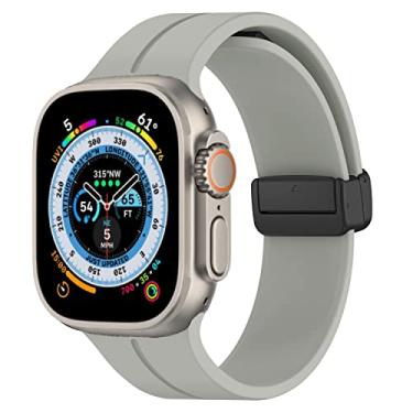 Imagem de Para Apple Watch Band 41mm 40mm 38mm, pulseira esportiva ajustável pulseira de silicone macio feminino masculino fivela magnética para iWatch Series 8 7 SE 6 5 4 3 2 1, cinza espacial