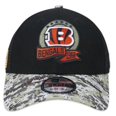 Imagem de BONÉ NEW ERA 940 CINCINNATI BENGALS SALUTE TO SERVICE TRUCKER PRETO CAMUFLADO-Masculino