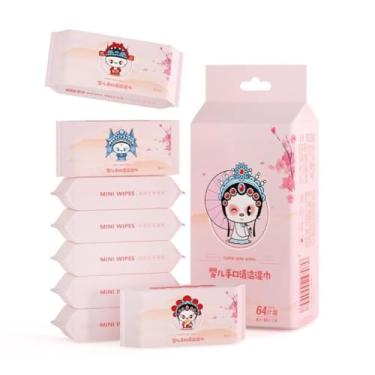 Imagem de 8 peças de 64 mini lenços umedecidos de Natal, toalhas molhadas descartáveis sem álcool, adequadas para adultos, bebês, adequadas para uso ao sair ou viajar, ferramentas de limpeza facial. Também