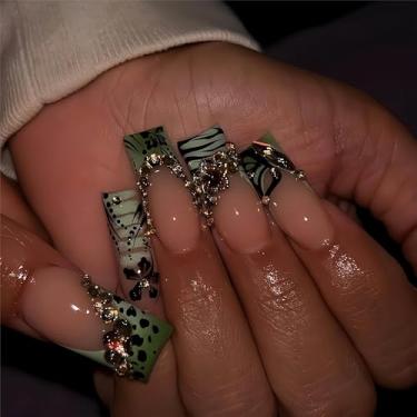 Imagem de RTKHFZE Unhas Postiças De Acrílico Com Ponta Francesa Quadrada Verde, Cola Nude Brilhante Strass, Design Longo, 24 Peças