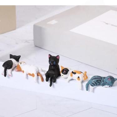 Imagem de 6 Pcs Cute Cat Car Accessories Funny Resin Cat Figurines Dashboard Decorations & Rear View Mirror Cute Pussy Figure Decorative Car Ornament Interior Decors for Car Home Garden Decor