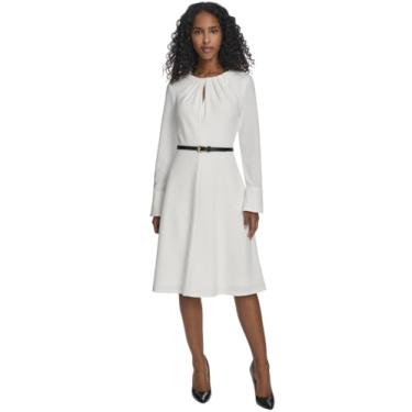 Imagem de Calvin Klein Vestido feminino de manga comprida e decote fechado com cinto de crepe Scuba evasê na altura do joelho, Creme, 44