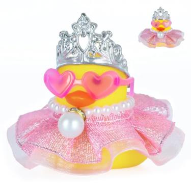 Imagem de FINEED Vestido de patos de borracha pequenos com glitter rosa, coroa, óculos de sol de coração e colar de pérolas - decoração de painel de carro, decoração de compressão para alívio de estresse